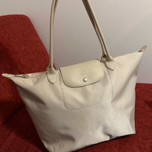 Longchamp Le Pliage Neo in Beige (large)